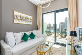 Lavish & upgraded one bedroom apt at Zada Tower!